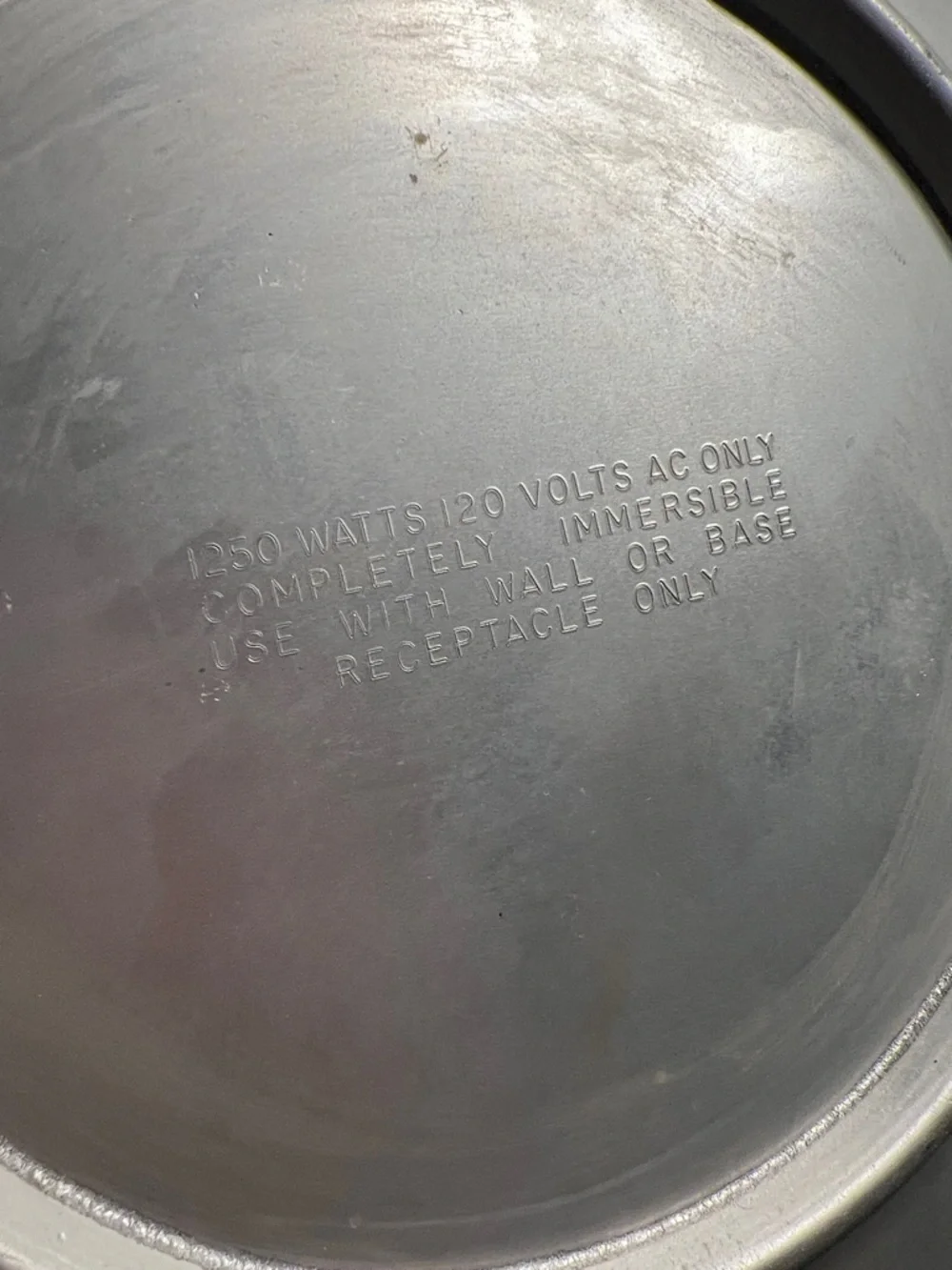 Vintage Sunbeam 11.5x11.5 electric skillet. Cape Cod design